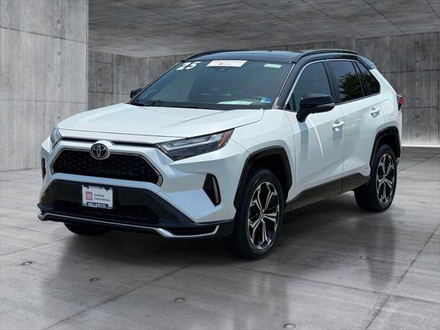 Certified 2025 Toyota RAV4 XSE w/ Premium Package AWD/4WD image 1
