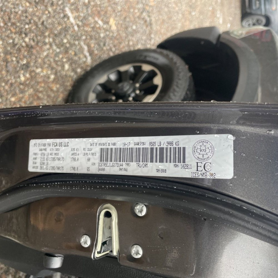 Used 2018 RAM 2500 Power Wagon image 35