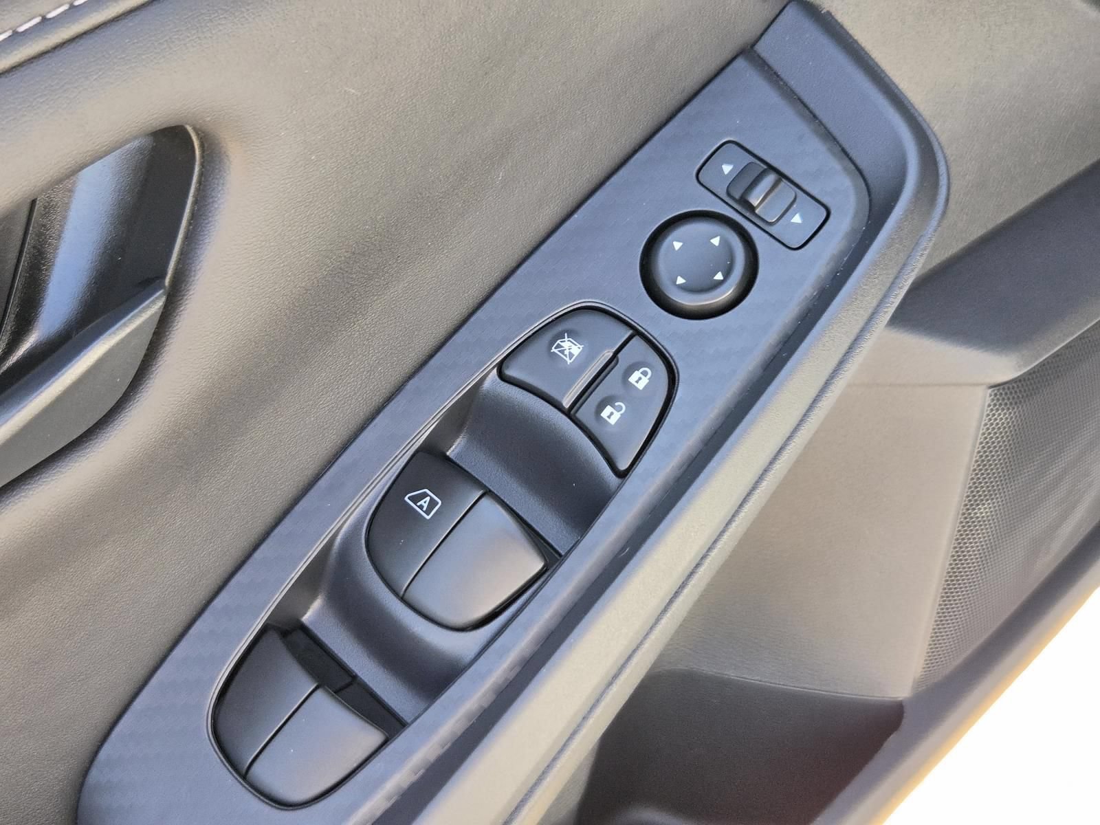 Certified 2025 Nissan Sentra S FWD image 18