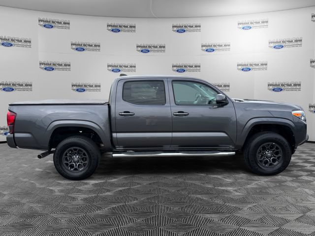 Used 2022 Toyota Tacoma SR AWD/4WD image 6