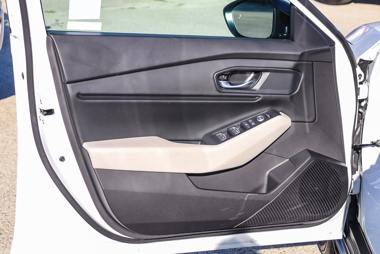 Certified 2025 Honda Accord SE image 20