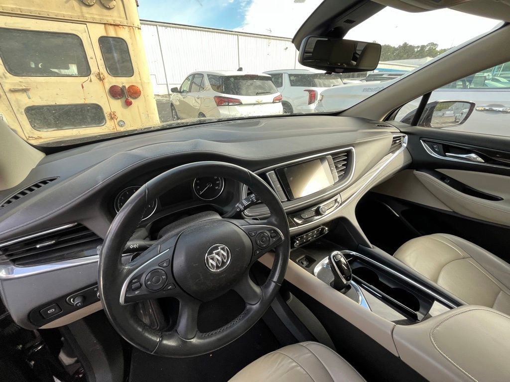 Used 2019 Buick Enclave Essence AWD/4WD image 8
