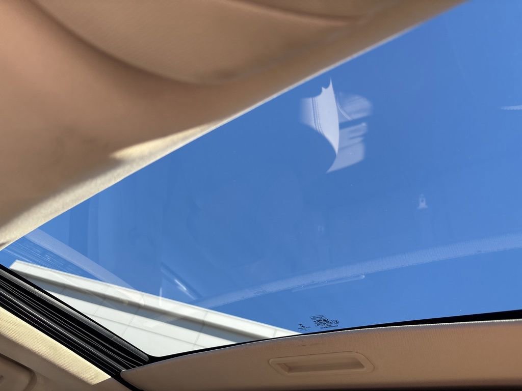 Used 2016 Ford Taurus SEL w/ Equipment Group 201A image 22