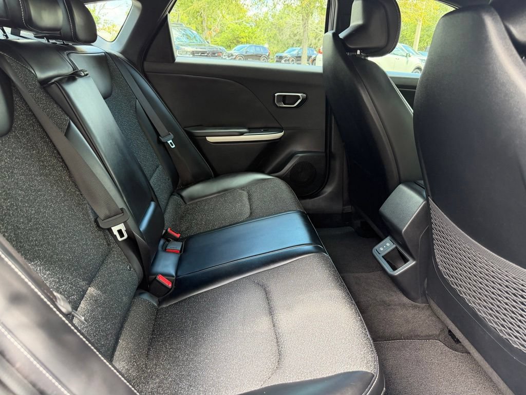 Used 2025 Kia K4 GT-Line w/ GT-Line Sunroof Package FWD image 8