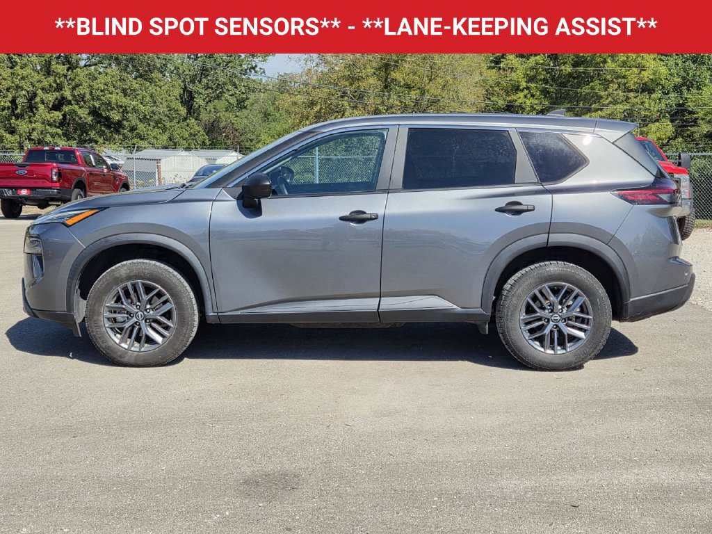 Used 2024 Nissan Rogue S FWD image 5