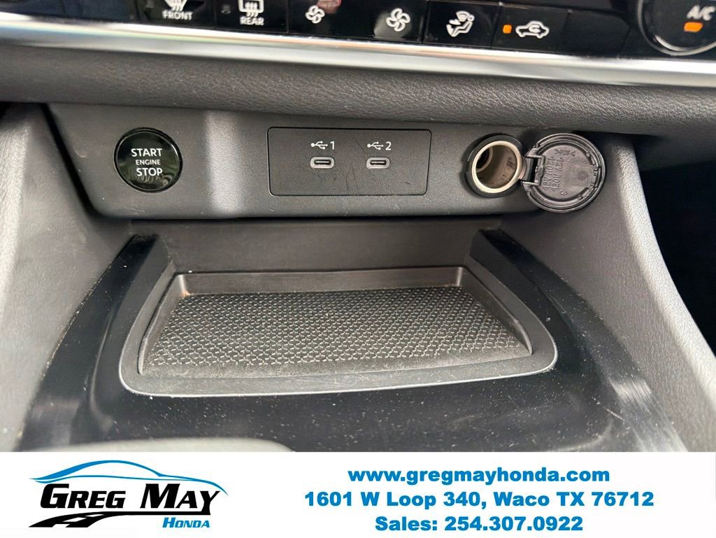 Used 2025 Nissan Rogue SV FWD image 18