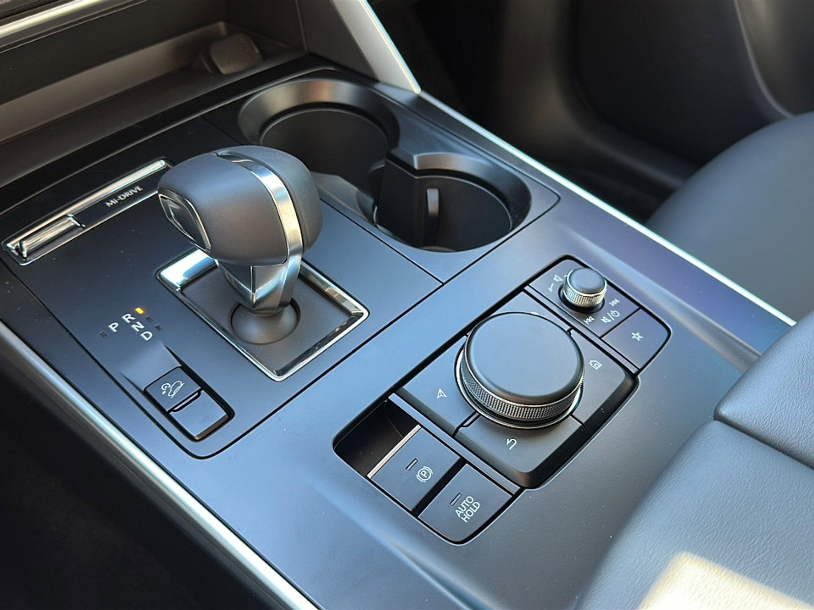 New 2026 MAZDA CX-90 3.3 Turbo w/ Select Package image 25