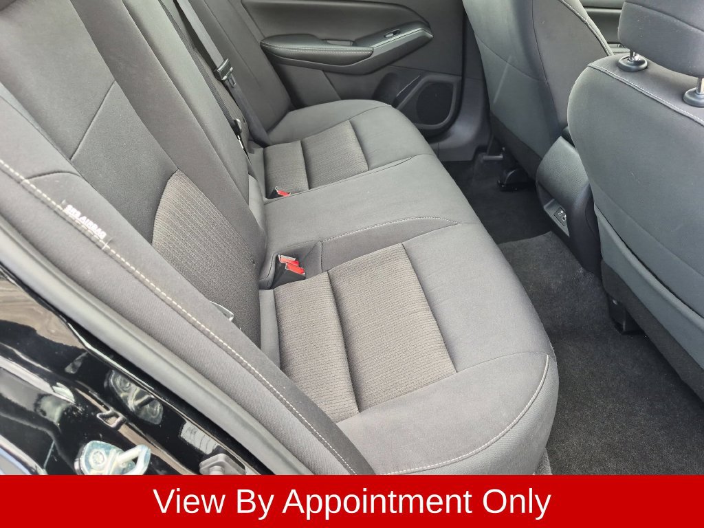 Used 2025 Nissan Altima 2.5 SV FWD image 29