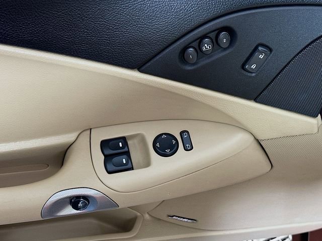 Used 2005 Chevrolet Corvette Convertible w/ Preferred Equipment Group image 17