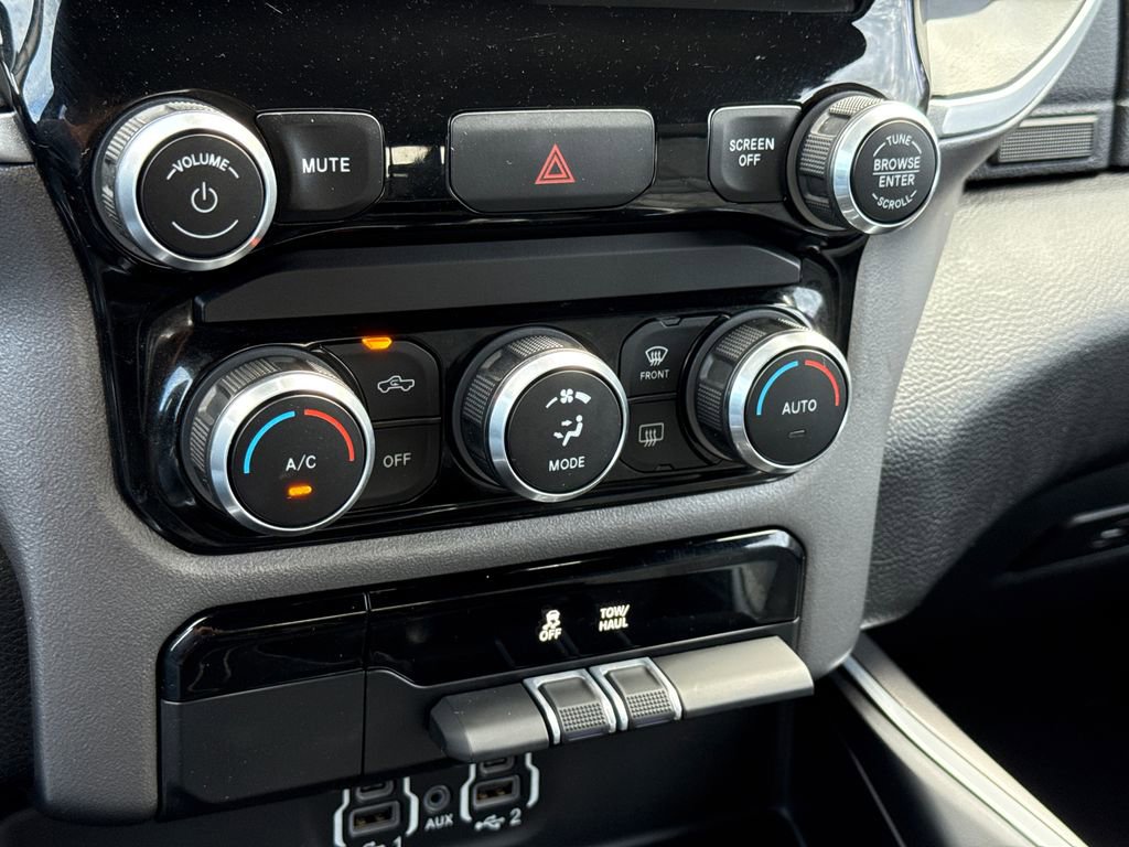 Used 2022 RAM 1500 Lone Star AWD/4WD image 25