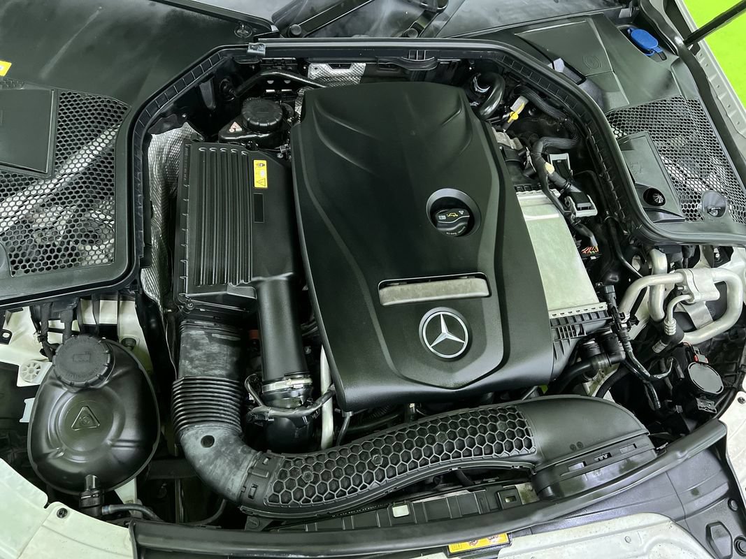Used 2016 Mercedes-Benz C 300 4MATIC Sedan w/ Premium 1 Package image 32