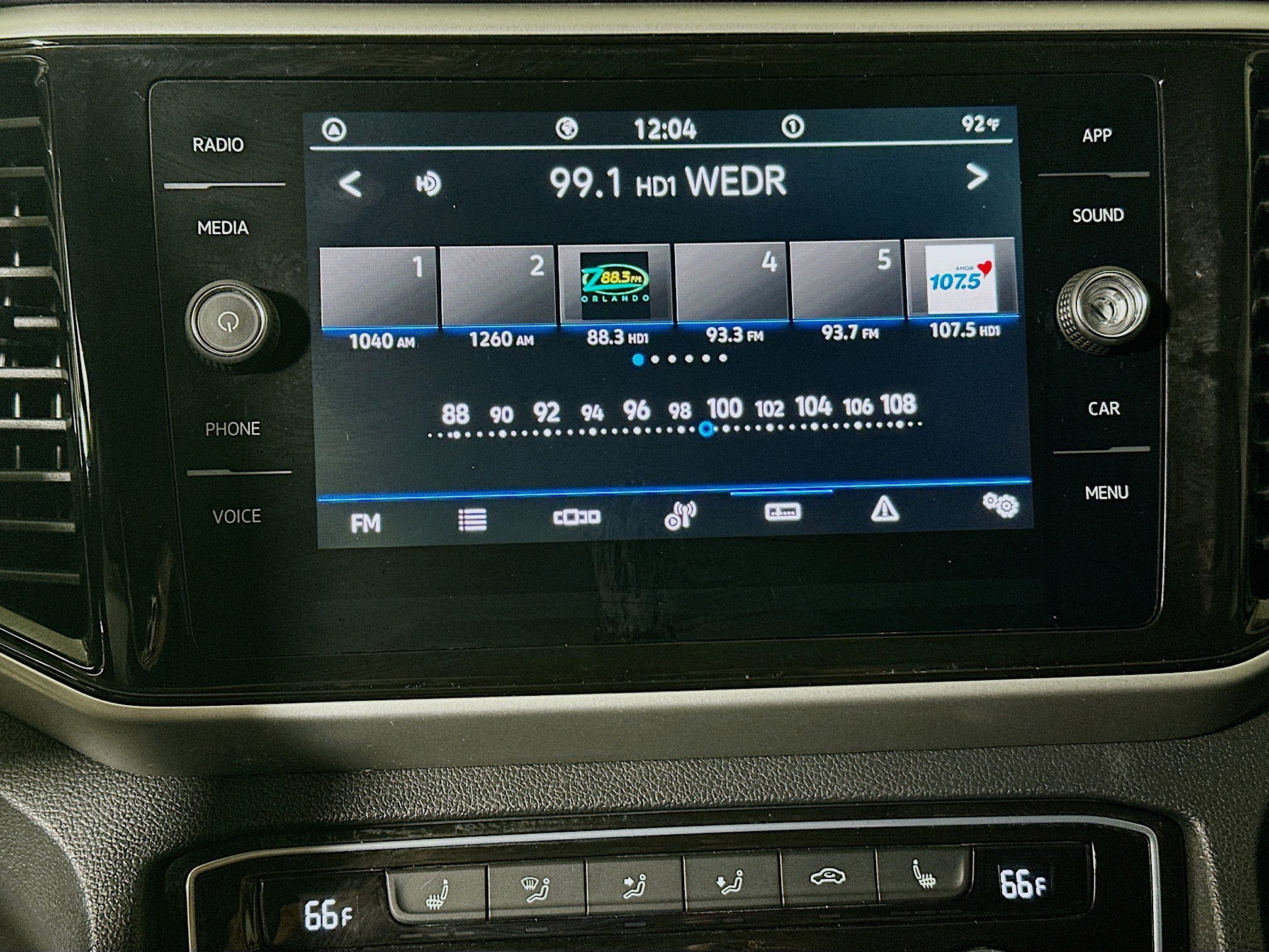 Used 2022 Volkswagen Atlas SE FWD image 24
