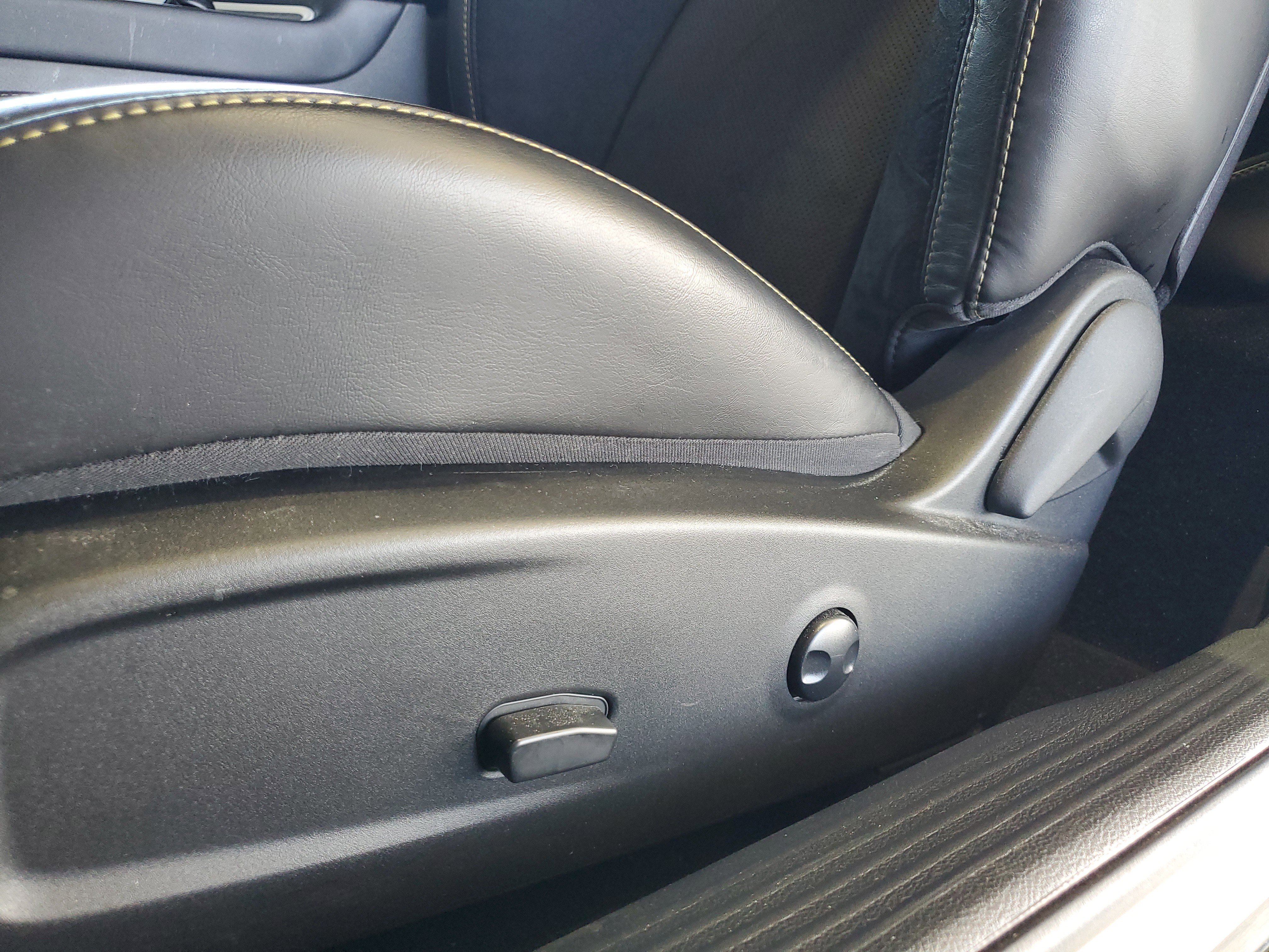 Used 2023 Dodge Challenger R/T Scat Pack RWD image 18