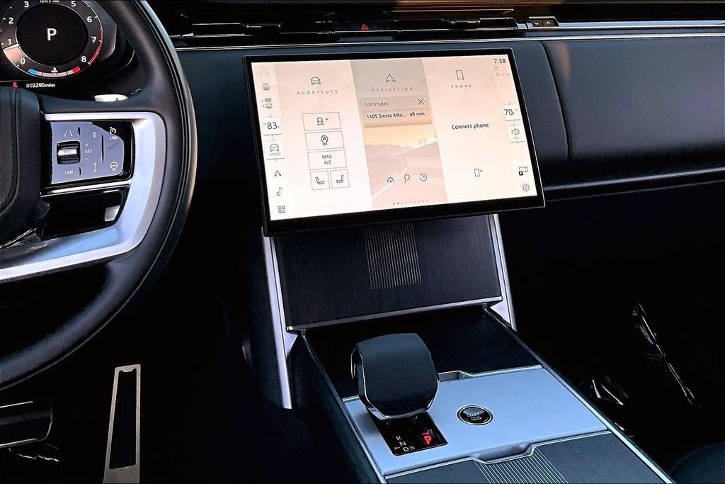 Certified 2024 Land Rover Range Rover Long Wheelbase Autobiography AWD/4WD image 9
