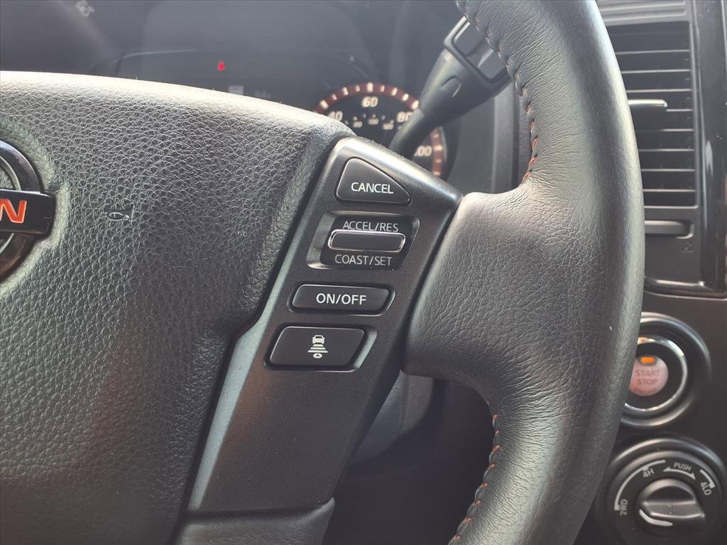 Used 2020 Nissan Titan PRO-4X w/ Pro-4x Convenience Package image 22