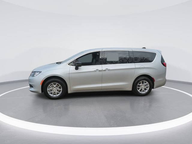 New 2026 Chrysler Voyager LX FWD image 4