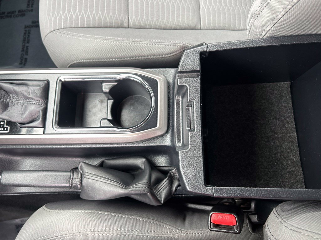 Used 2017 Toyota Tacoma SR5 AWD/4WD image 23