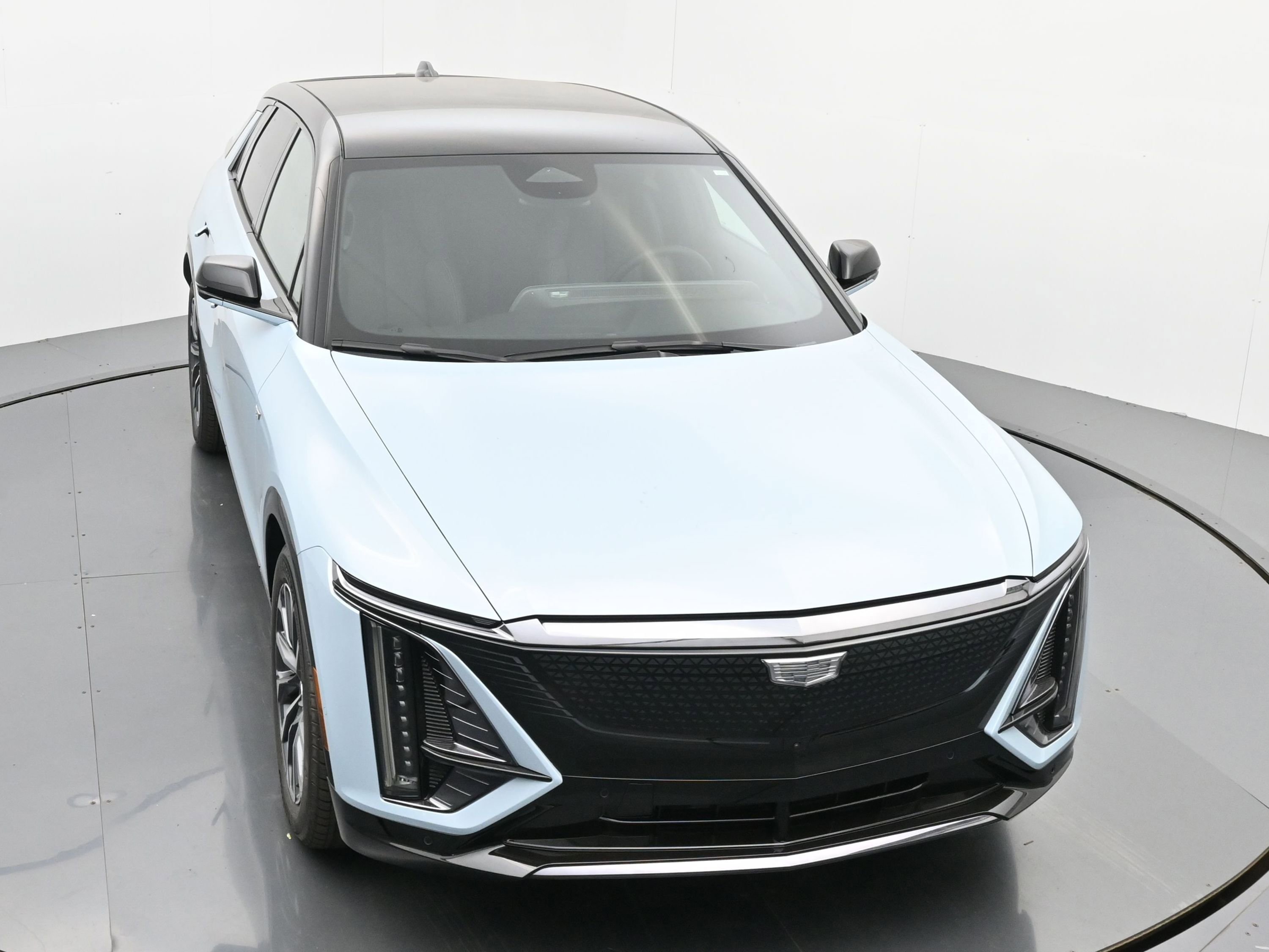 New 2026 Cadillac Lyriq Sport image 30