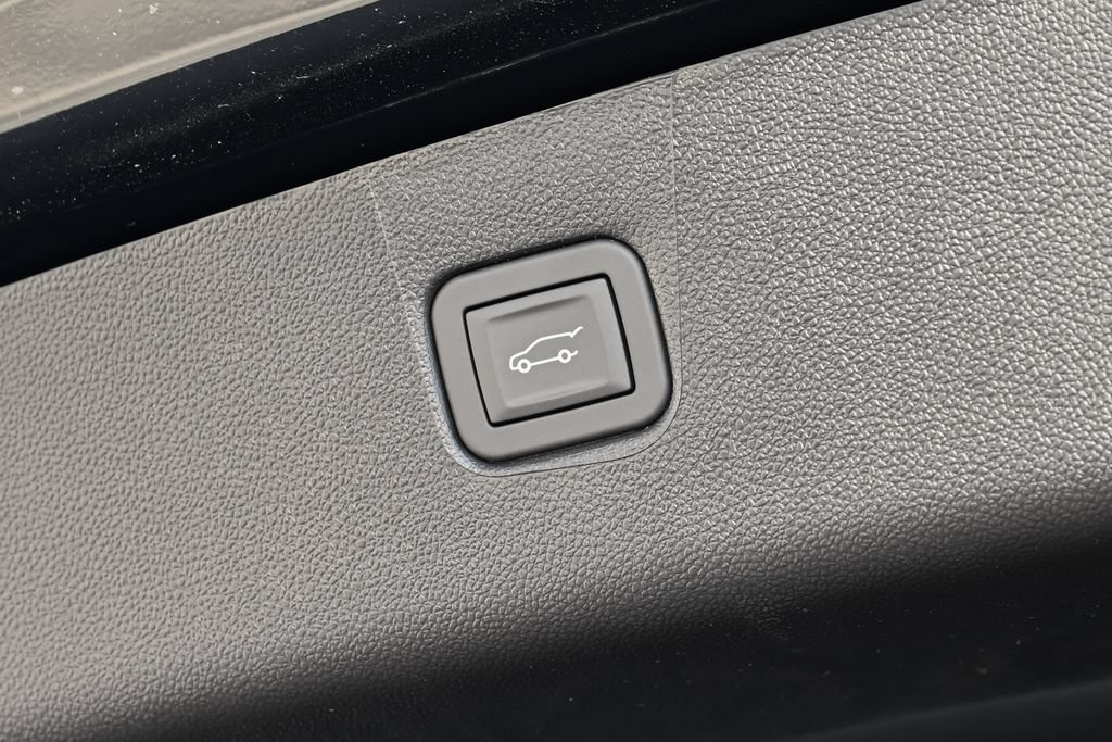 New 2026 Chevrolet Blazer LT w/ Convenience Package AWD/4WD image 34