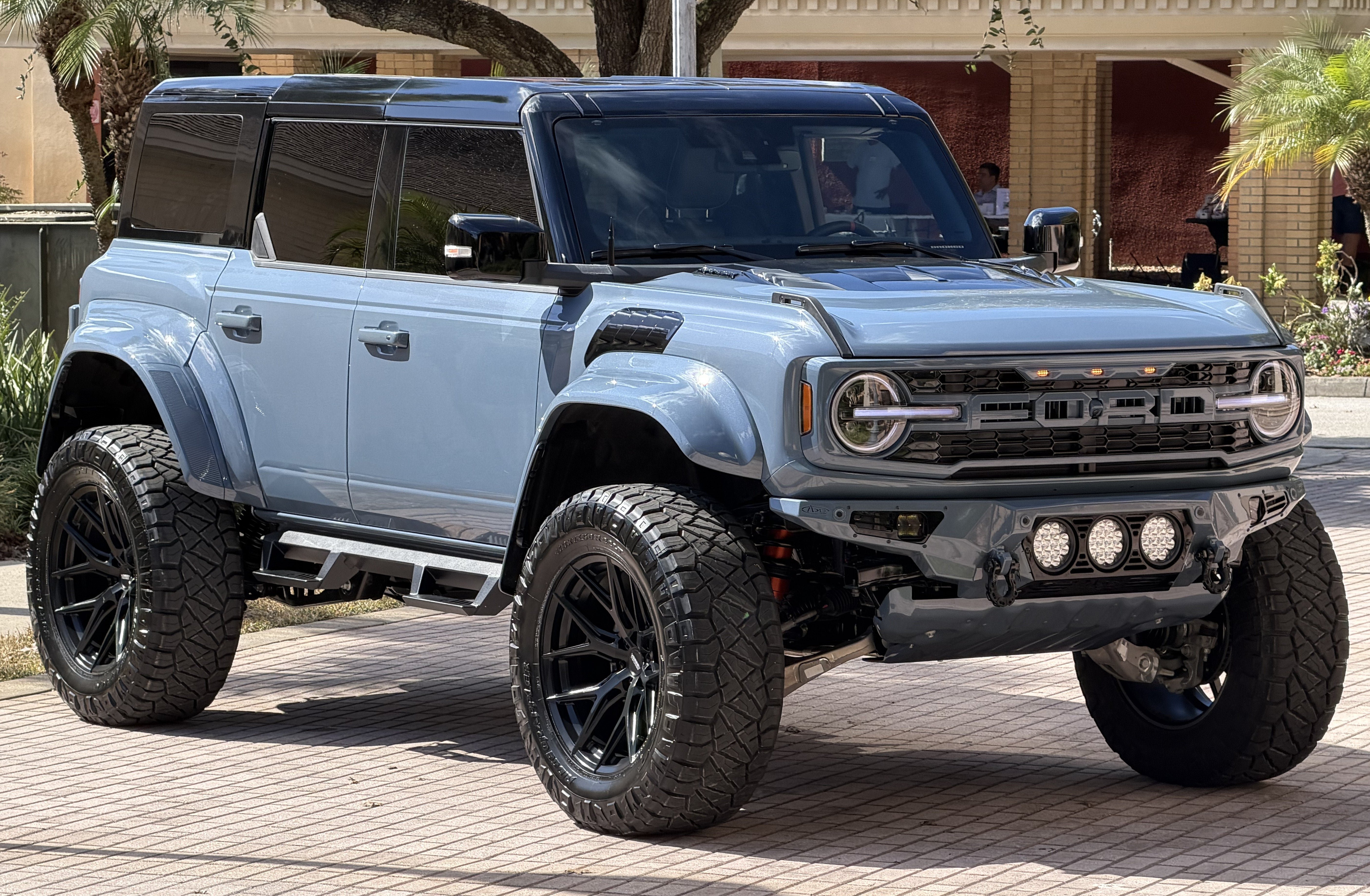 Used 2025 Ford Bronco Raptor AWD/4WD image 39