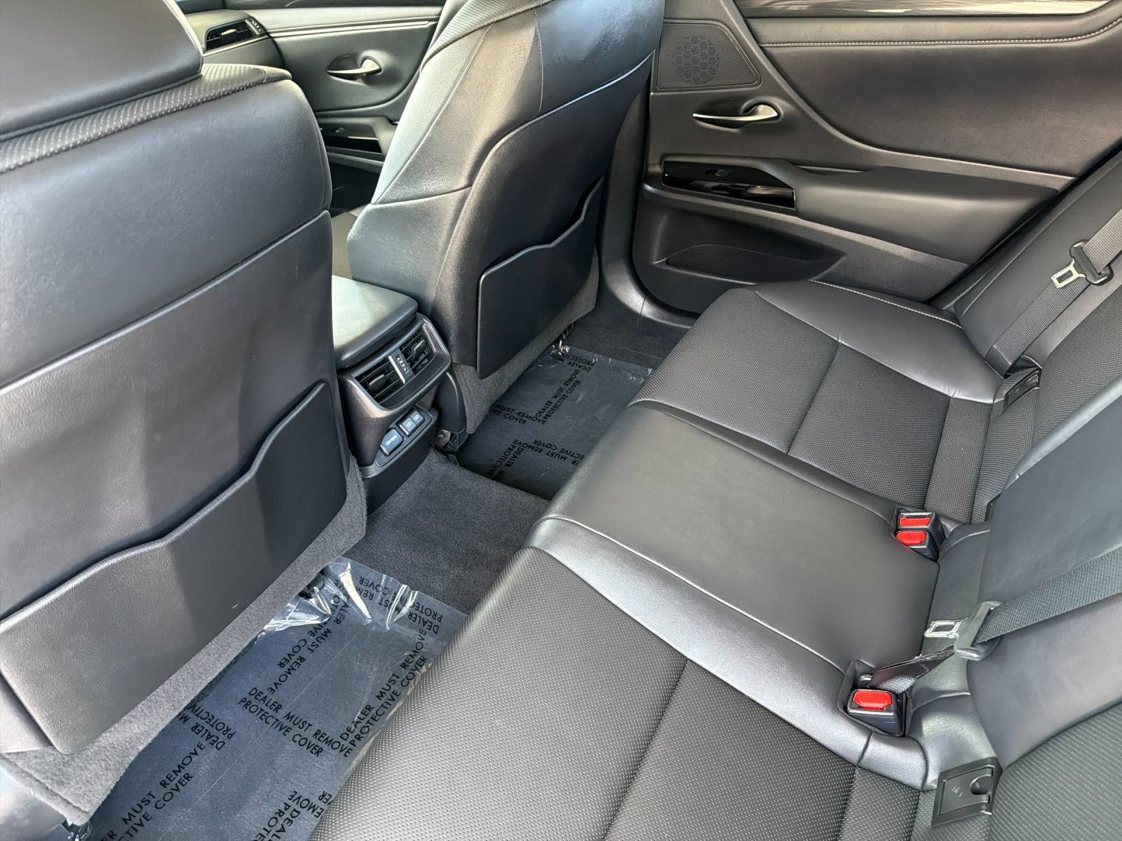 Used 2022 Lexus ES 350 w/ Accessory Package FWD image 13