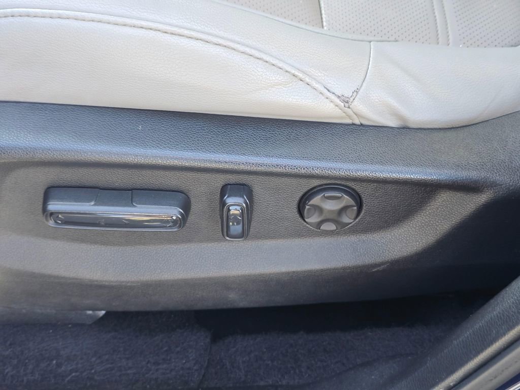 Used 2017 Honda CR-V EX-L image 20