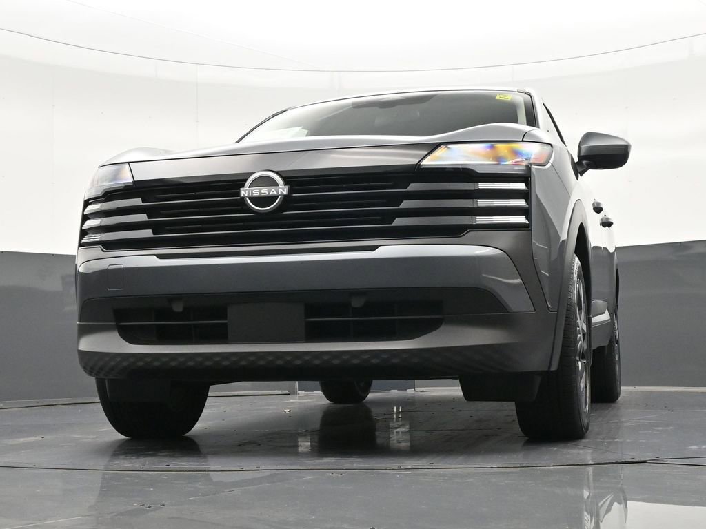 Used 2025 Nissan Kicks SV image 35