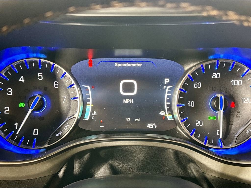 New 2026 Chrysler Pacifica Pinnacle image 14