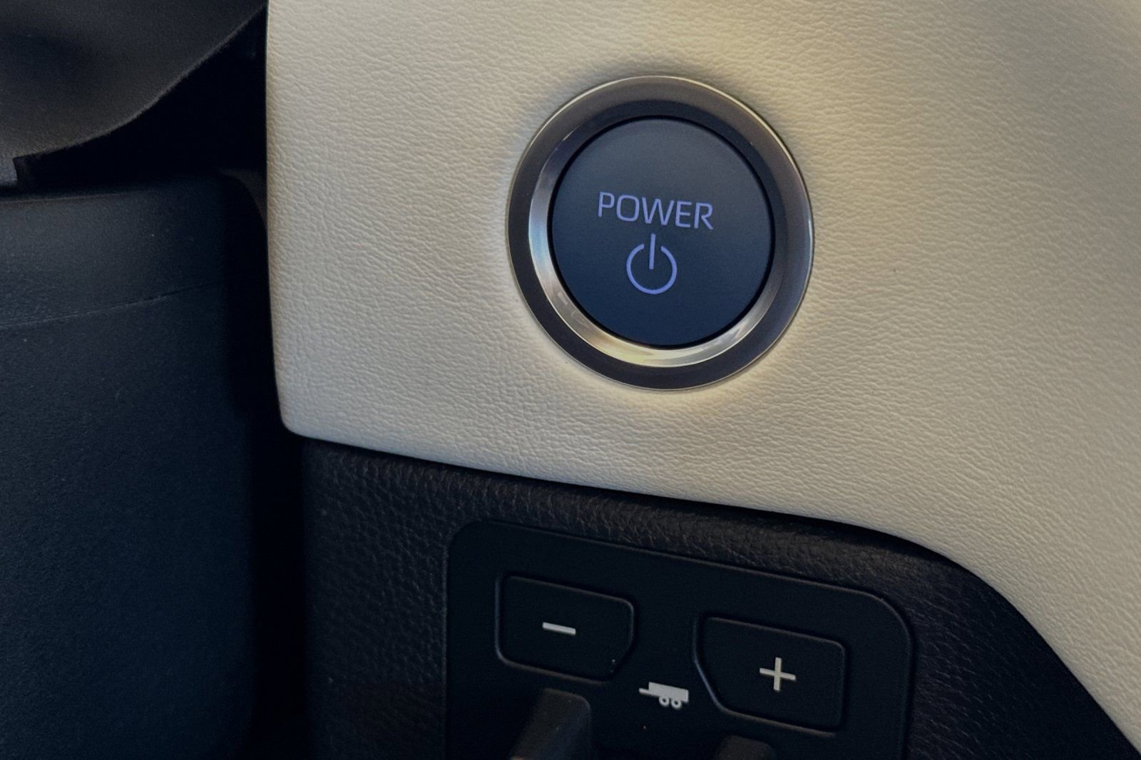 Used 2024 Toyota Tundra Capstone image 25