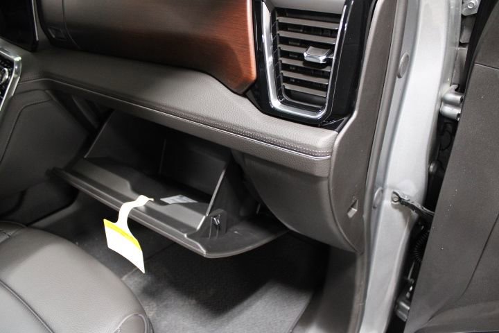 New 2026 GMC Sierra 2500 Denali w/ Denali Reserve Package image 30