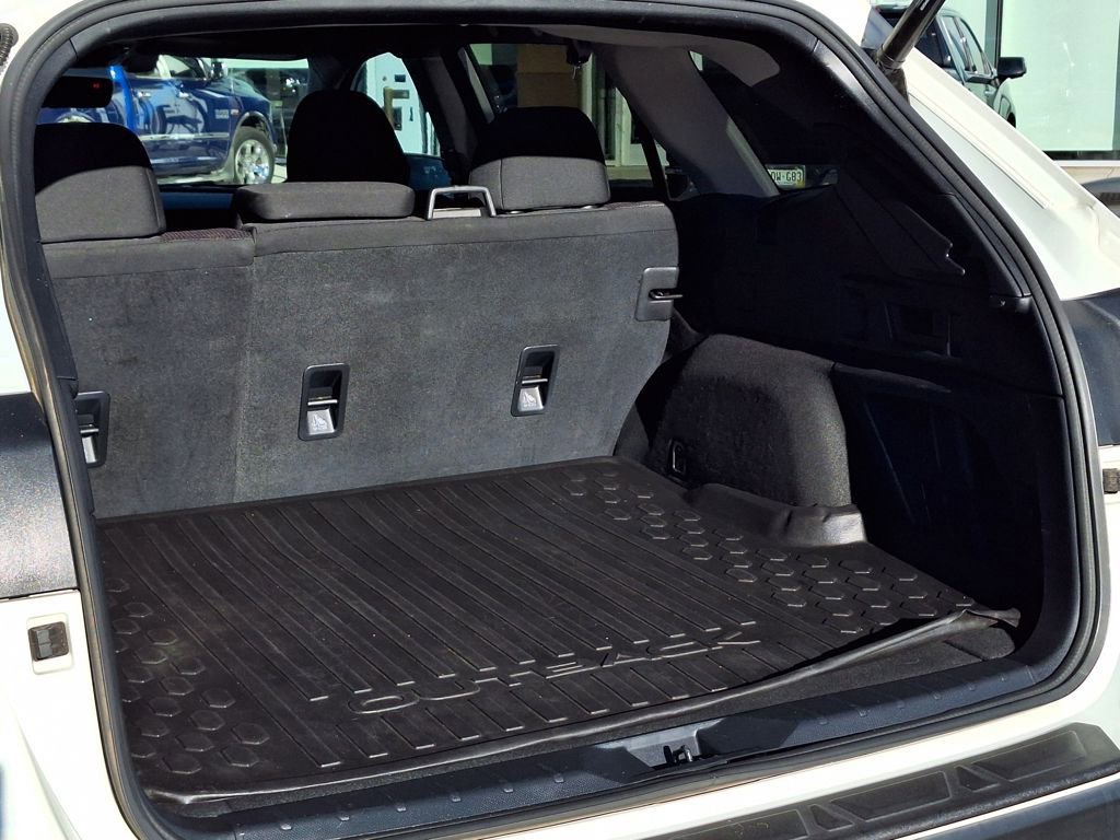 Used 2022 Subaru Outback Premium image 28