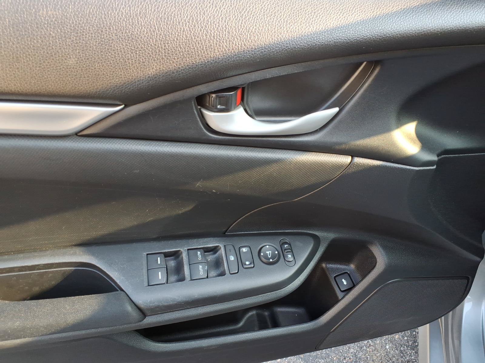Used 2018 Honda Civic LX image 12
