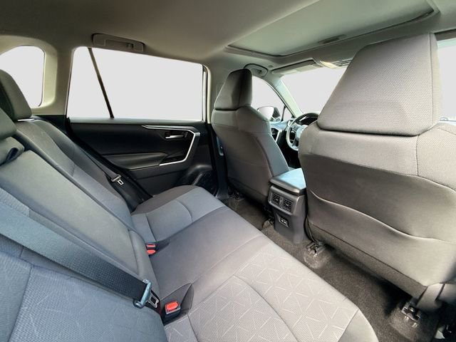 Used 2025 Toyota RAV4 XLE w/ Convenience Package FWD image 26