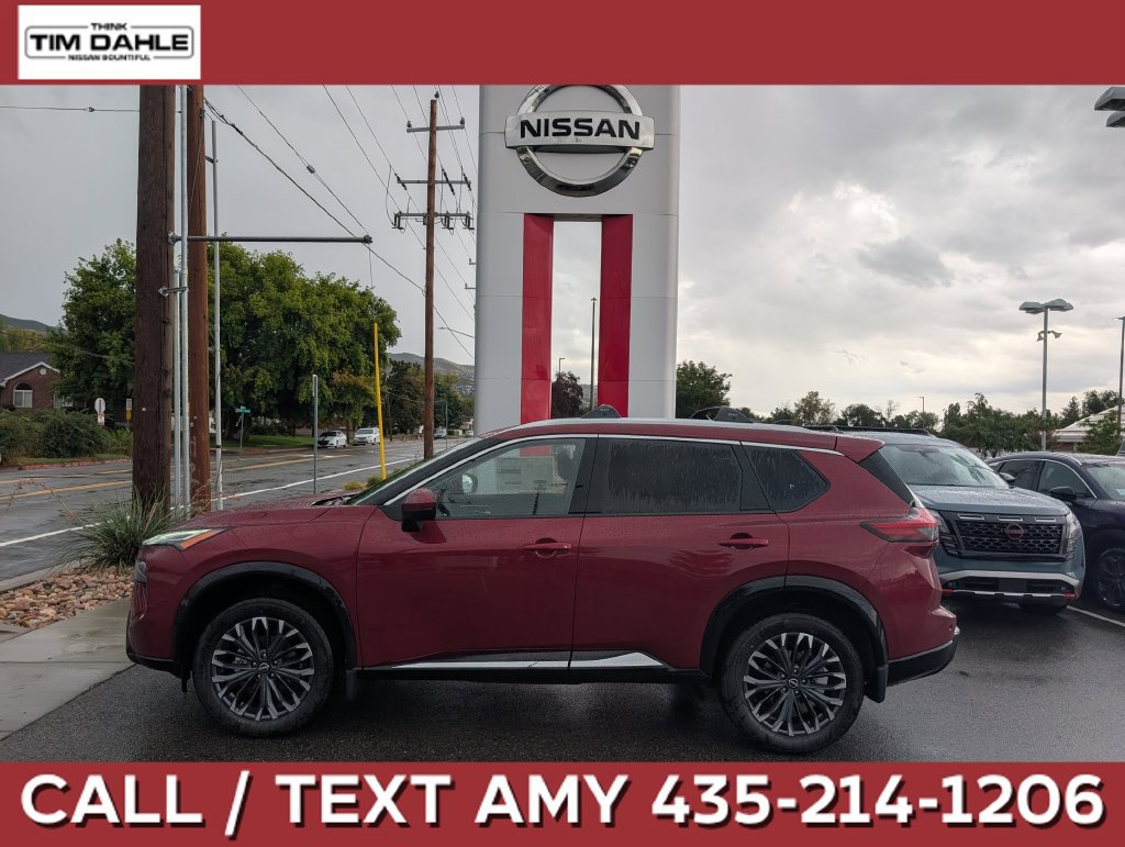 New 2026 Nissan Rogue Platinum AWD/4WD image 1