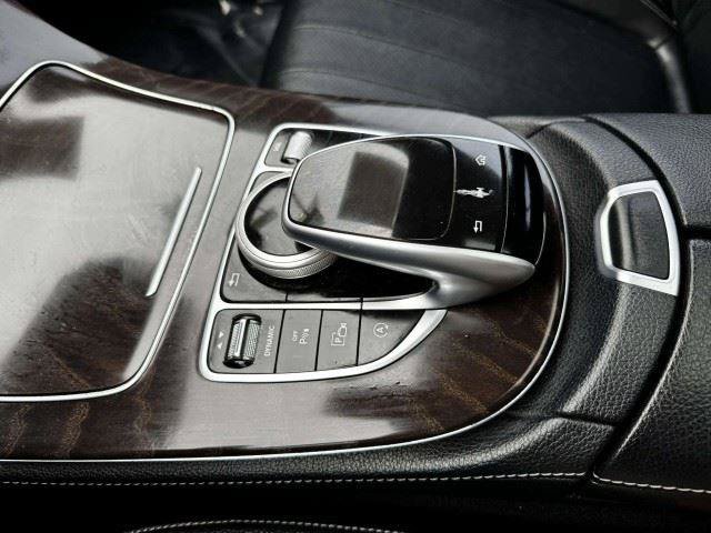 Used 2019 Mercedes-Benz E 300 w/ Premium 1 Package image 32