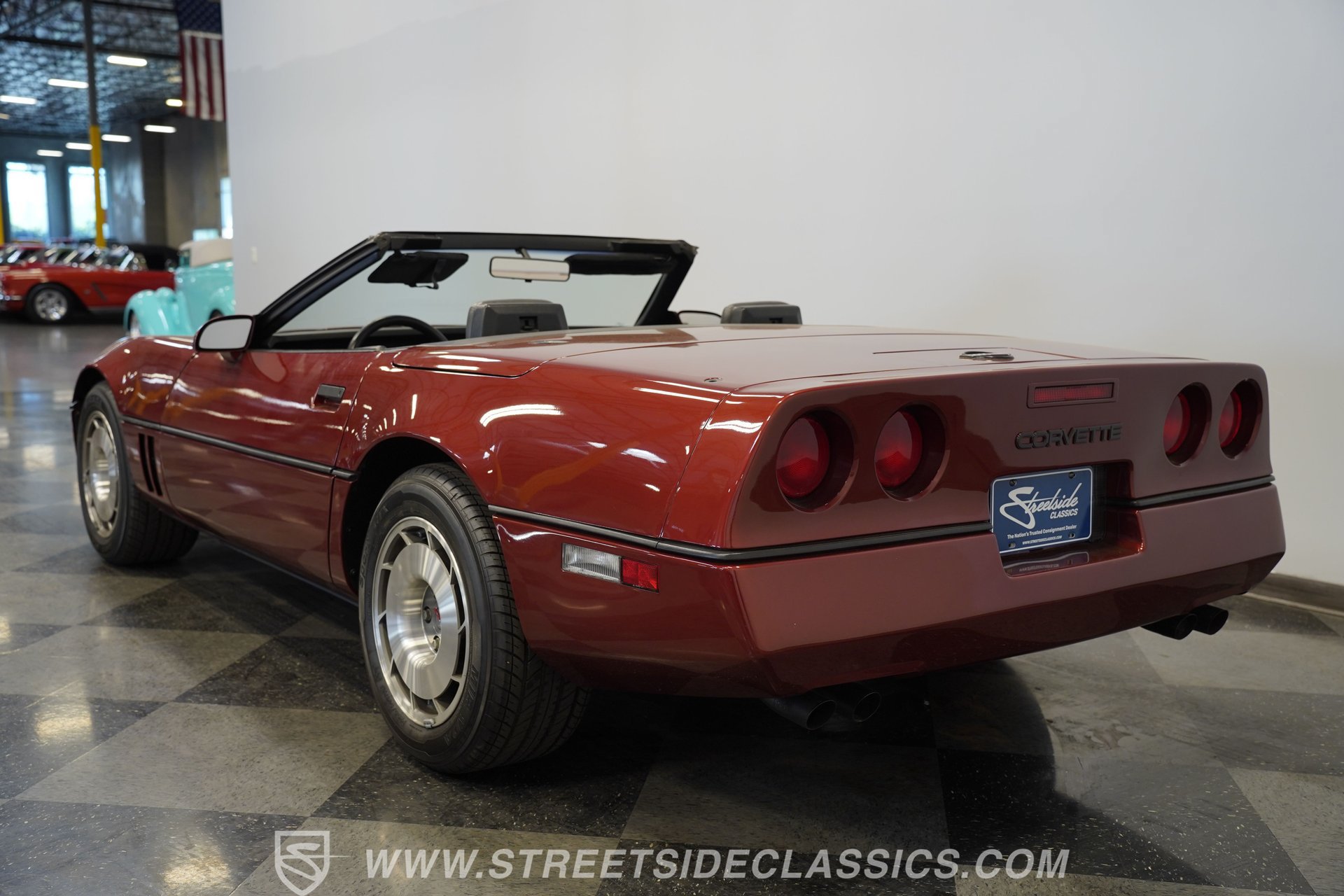 Used 1987 Chevrolet Corvette Convertible RWD image 10