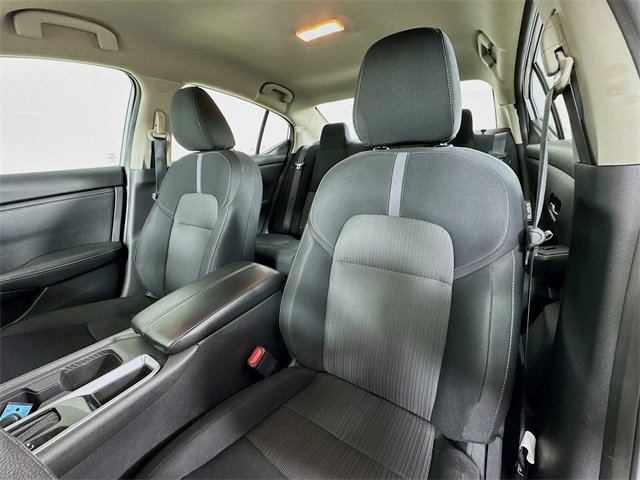 Used 2023 Nissan Sentra SV image 11