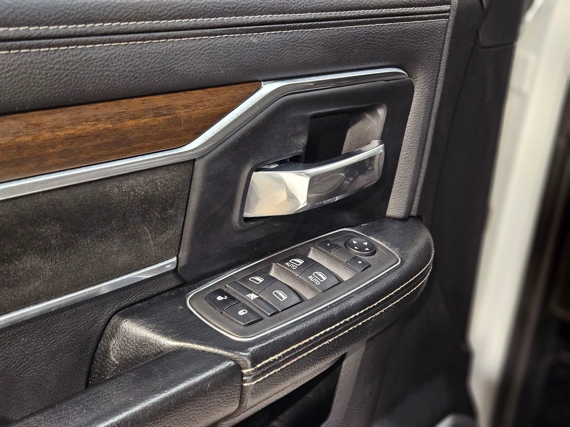 Used 2022 RAM 2500 Laramie image 21