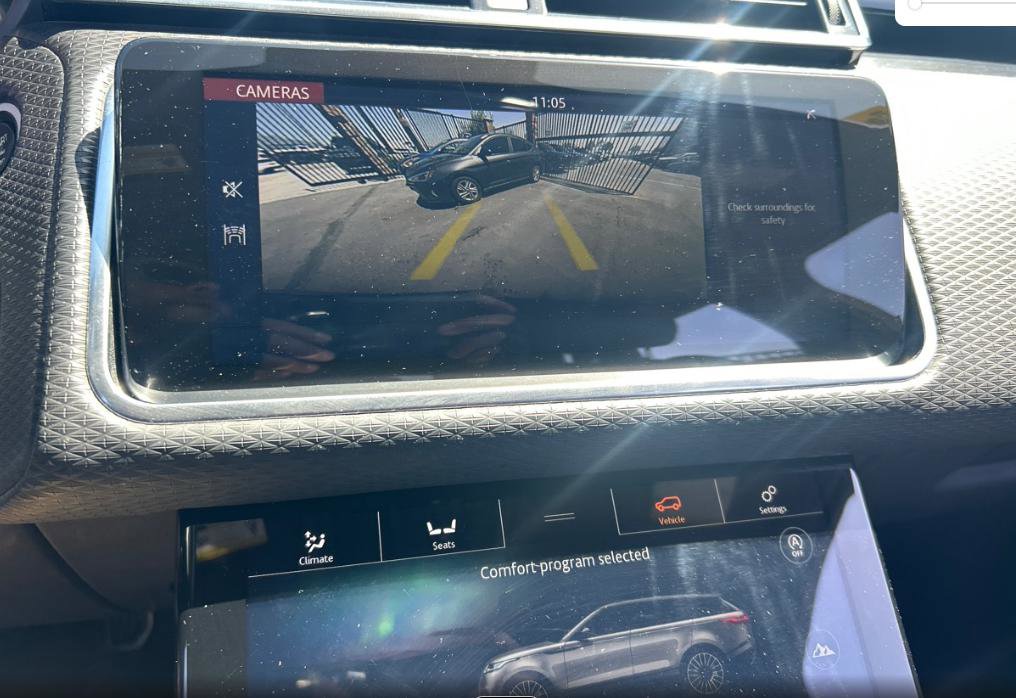 Used 2020 Land Rover Range Rover Velar R-Dynamic S AWD/4WD image 15
