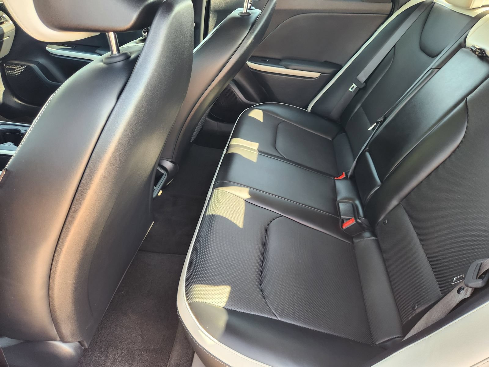 Used 2025 Kia K4 GT-Line w/ GT-Line Premium Package FWD image 30