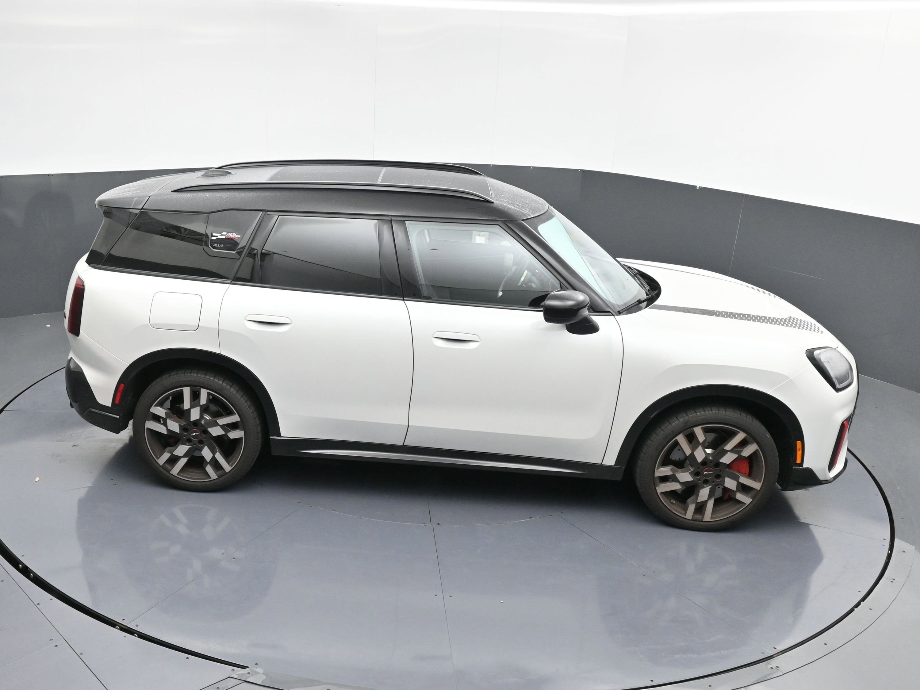 Used 2026 MINI Cooper Countryman John Cooper Works image 40
