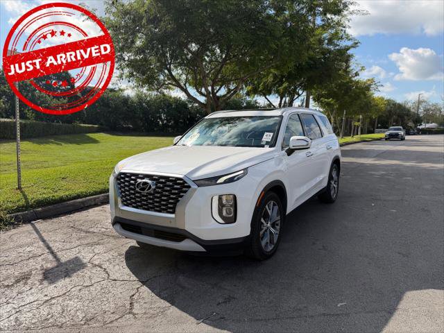 Used 2020 Hyundai Palisade SEL w/ Convenience Package image 2