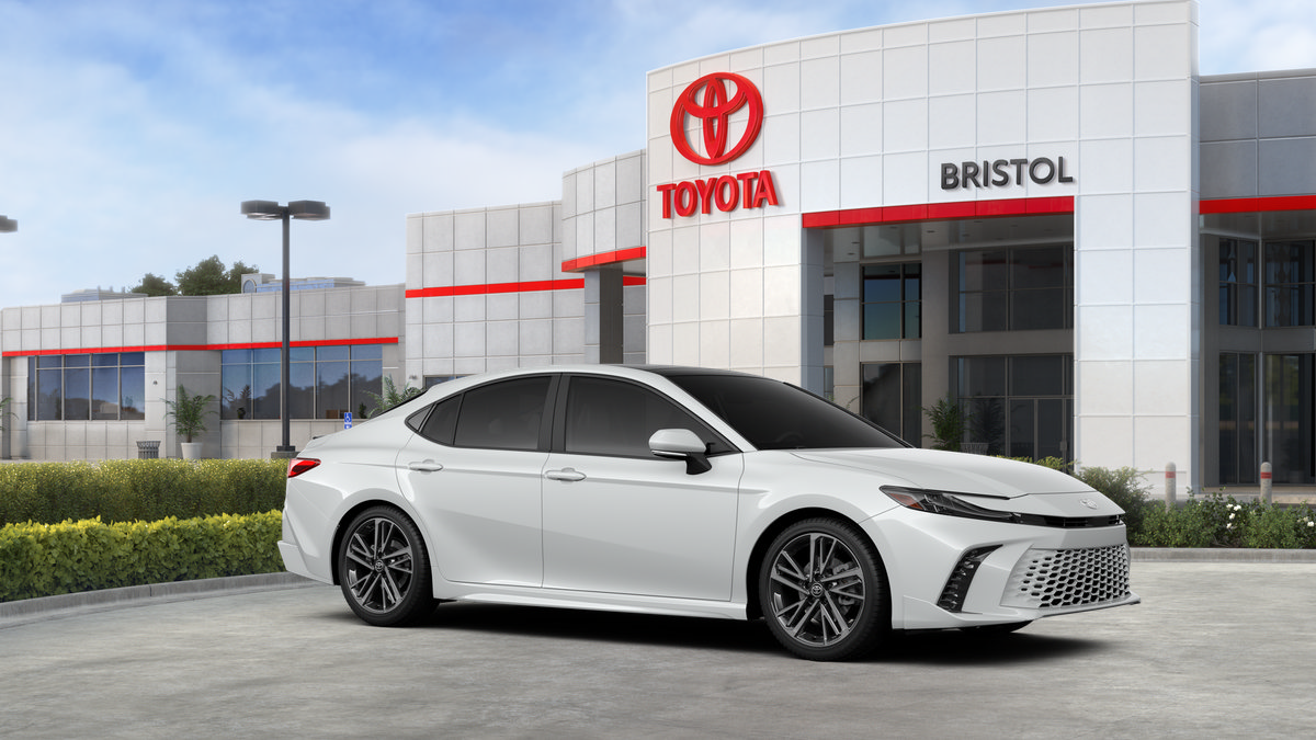 New 2026 Toyota Camry Hybrid AWD/4WD image 30