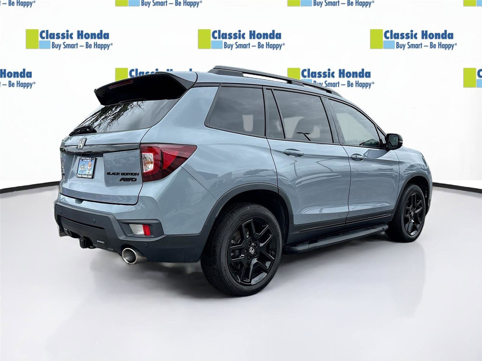 Certified 2025 Honda Passport Black Edition image 8