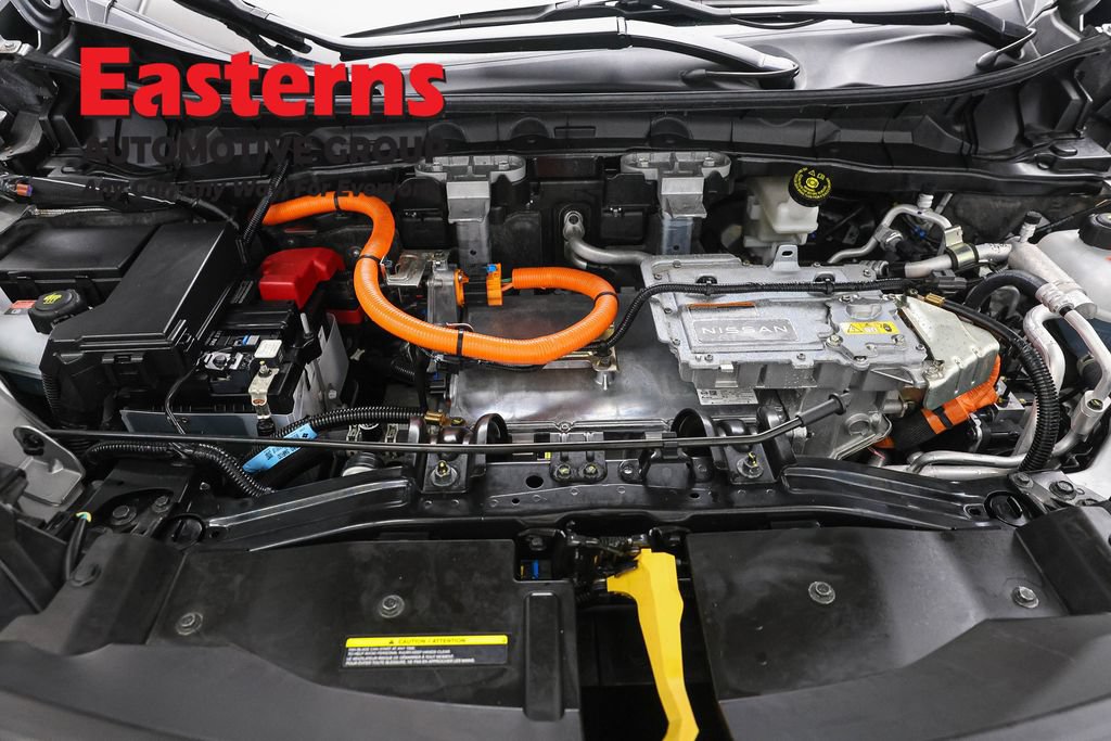 Used 2023 Nissan Ariya FWD image 7