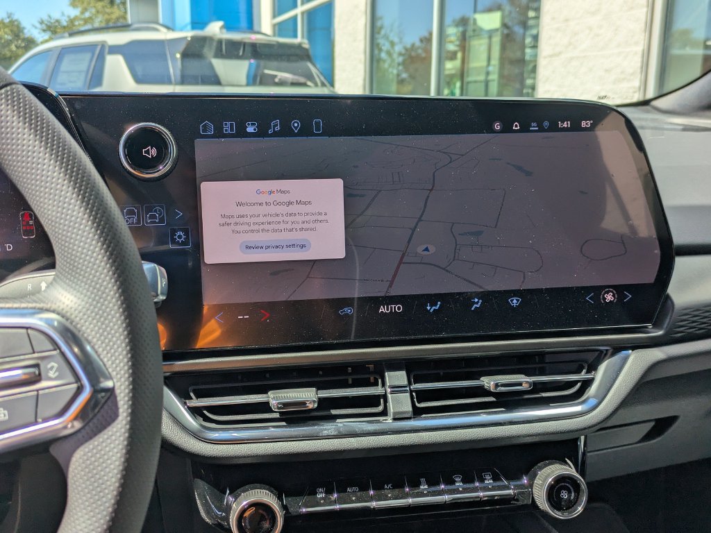 New 2026 Chevrolet Equinox EV LT FWD image 21