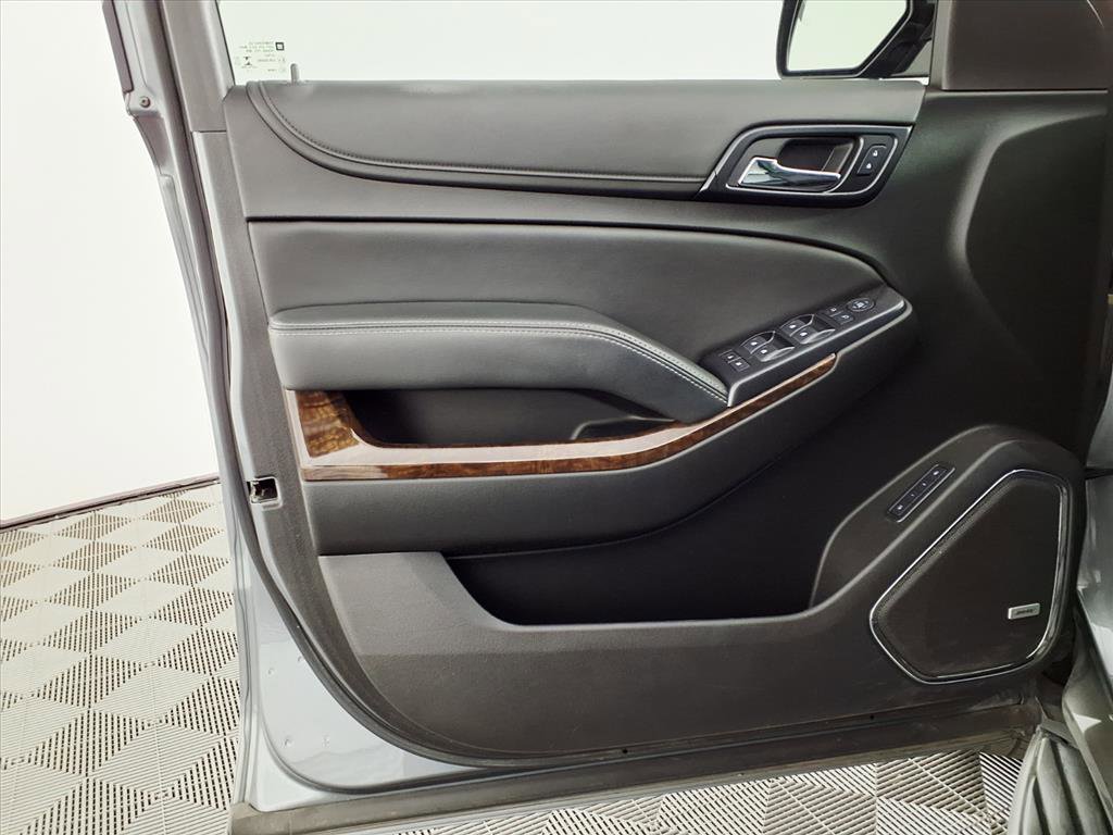 Used 2019 Chevrolet Tahoe LT image 17
