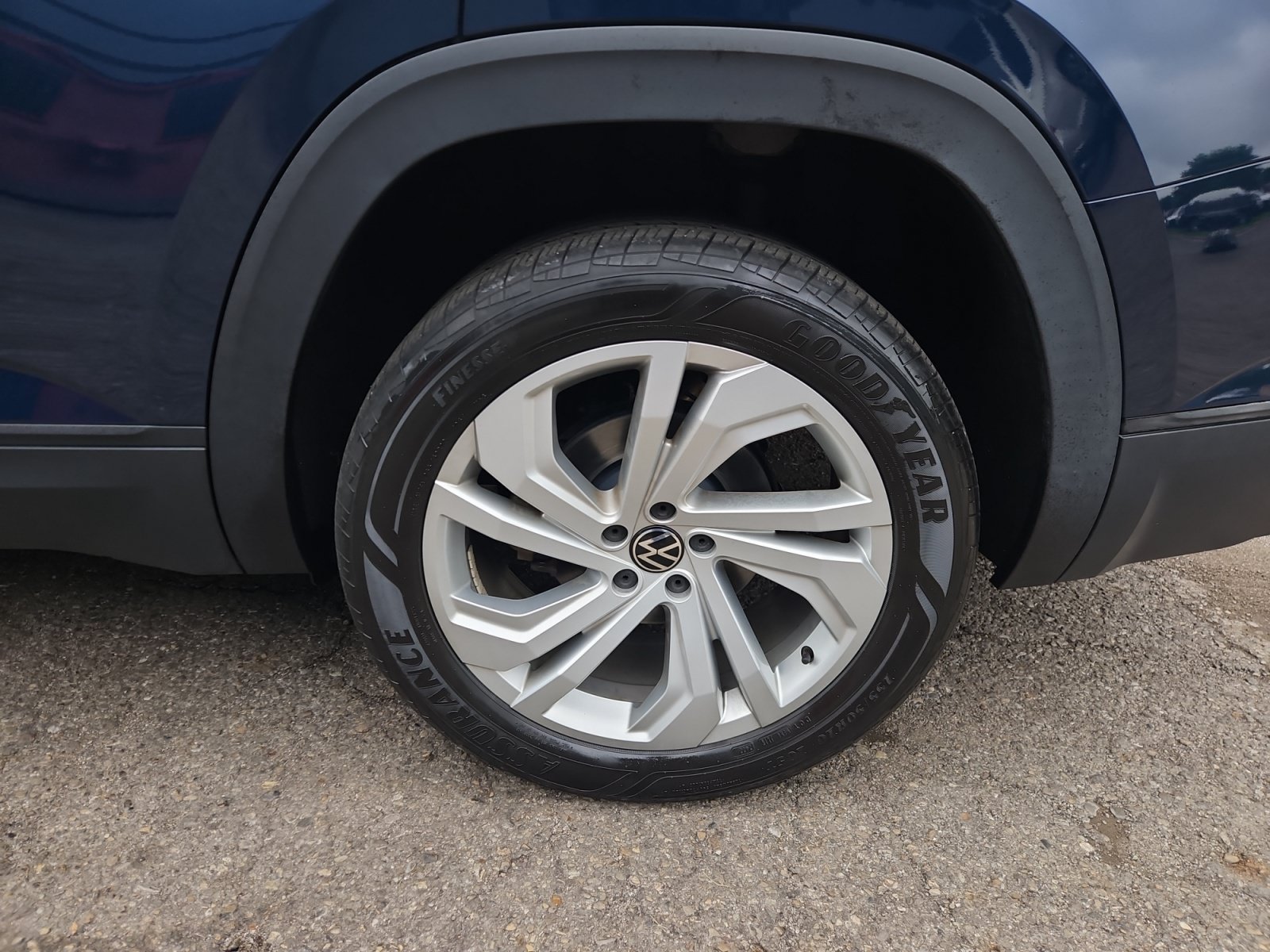 Used 2022 Volkswagen Atlas SE AWD/4WD image 16