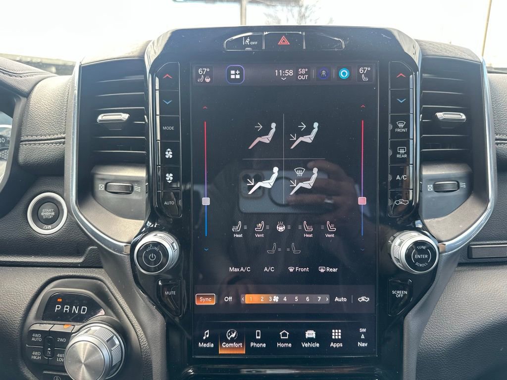 Used 2025 RAM 1500 Laramie image 23