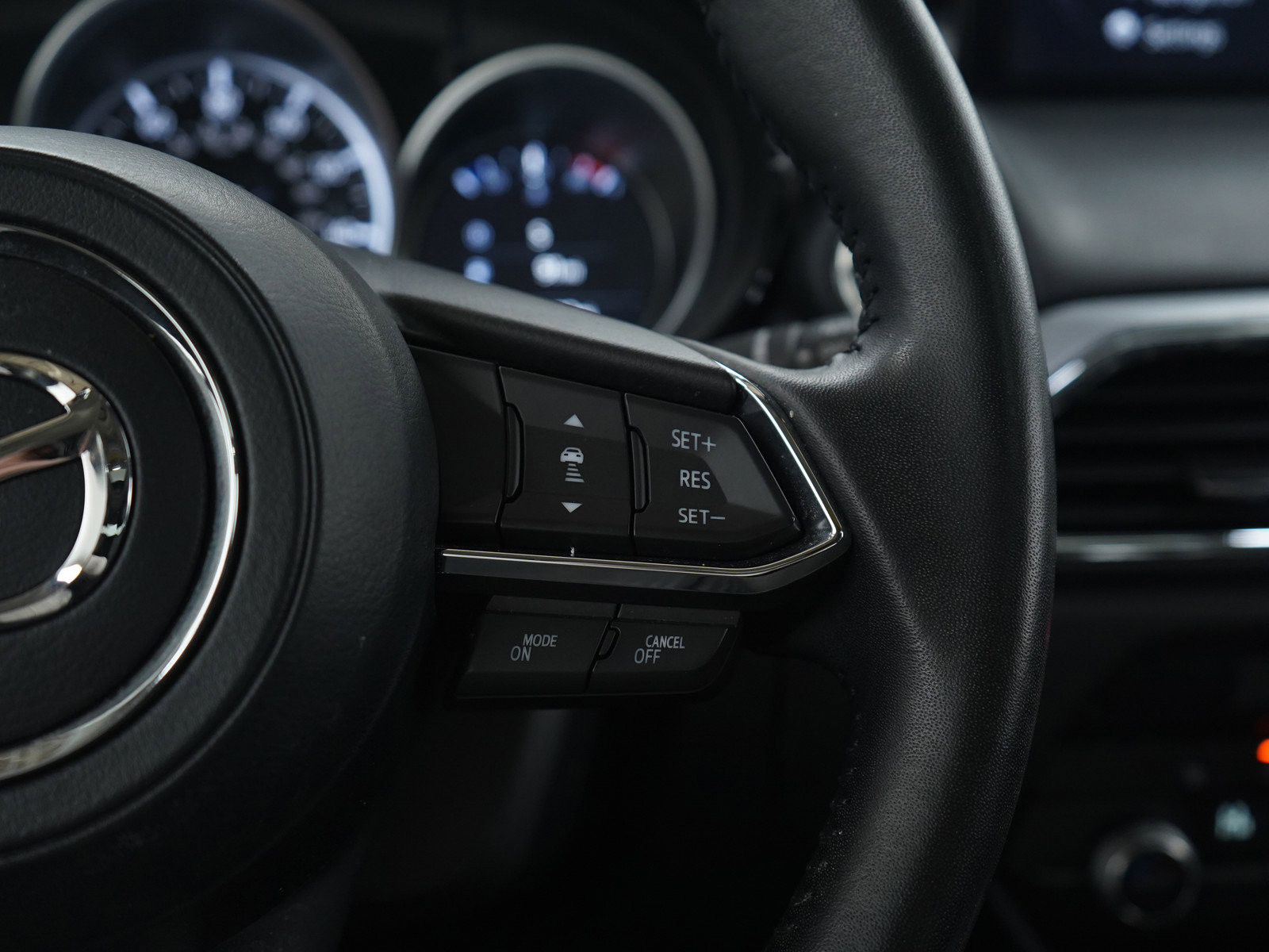 Used 2023 MAZDA CX-9 Touring image 30